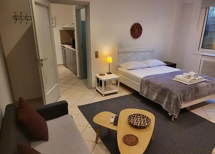 Central Kolonaki Living